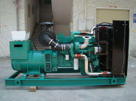 宁夏1100kw康明斯柴油发电机组
